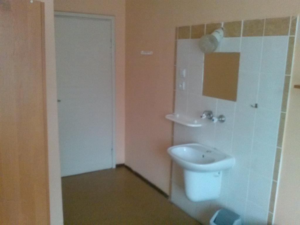 Pod Zielonym Kogutem Hostel Duszniki Zdrój Szoba fotó